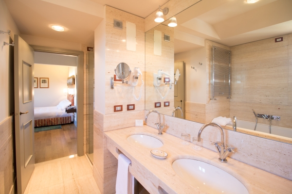 Hotel Le Tre Vaselle